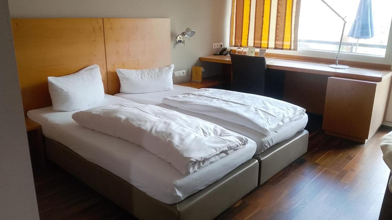 Zweibettzimmer