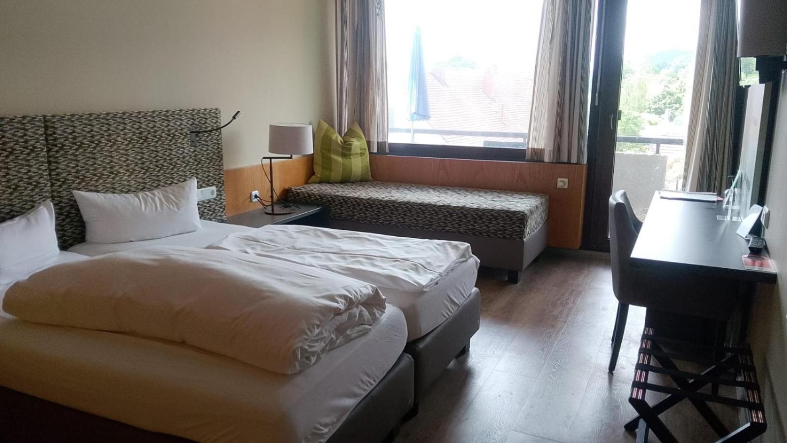 Dreibettzimmer